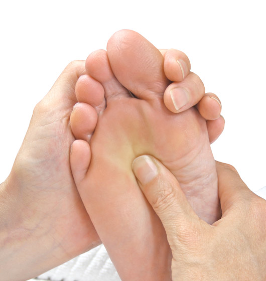 Fußreflexzonenmassage in der Heilpraxis von Lindheim